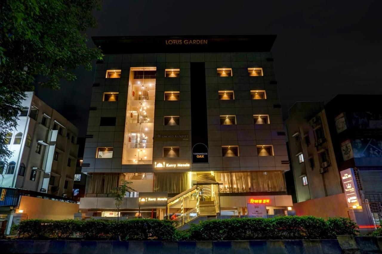 Super Townhouse Oak Regal Inn Near Sant Tukaram Nagar Metro Station Pimpri-Chinchwad Exterior photo